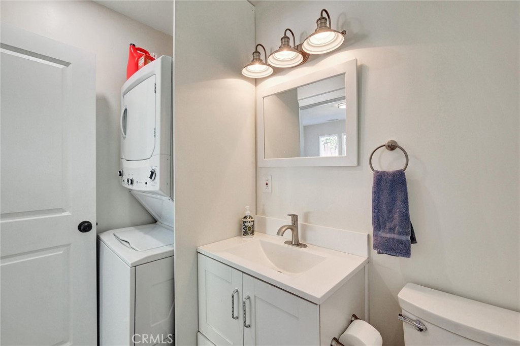 Glendale Condo: 3317 Paraiso Way