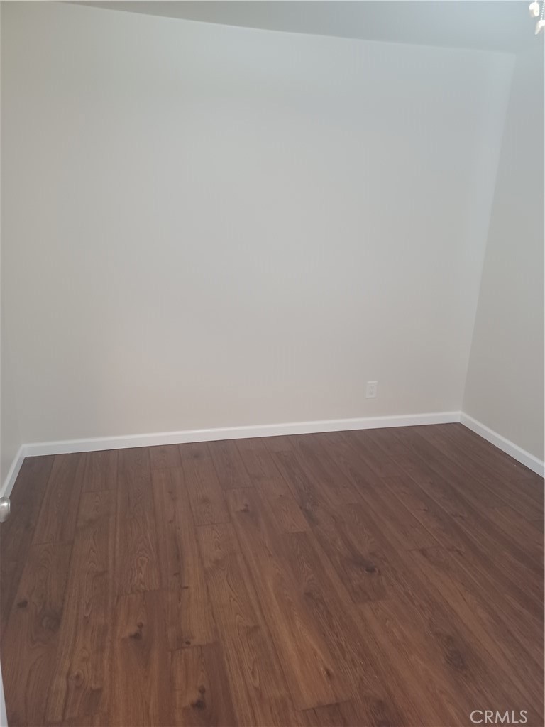 Glendale Condo: 465 West Windsor Road