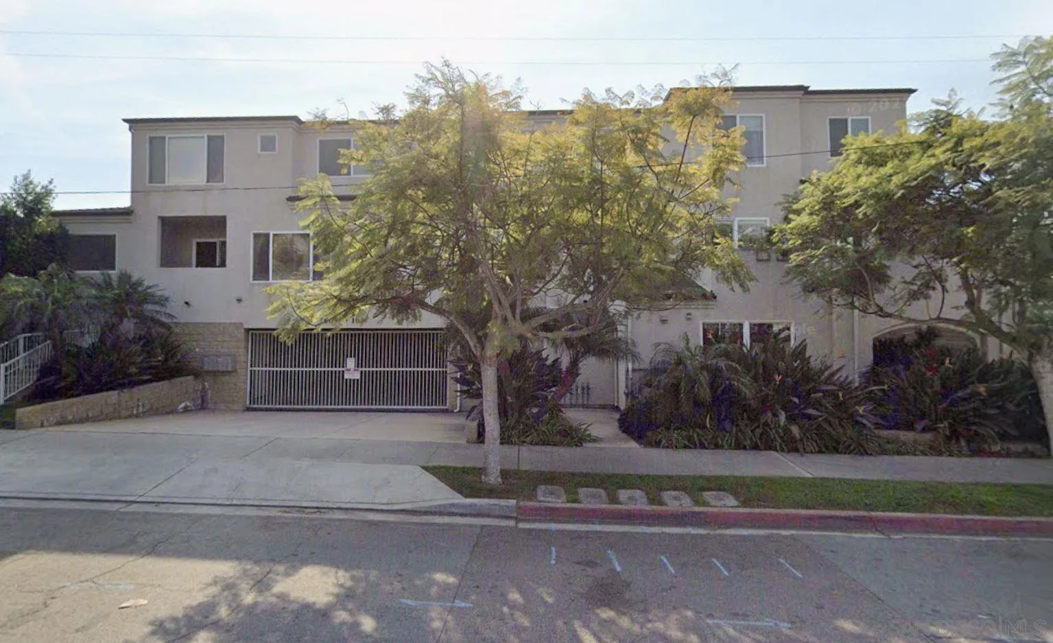 San Diego Condo: 1607 Emerald Street