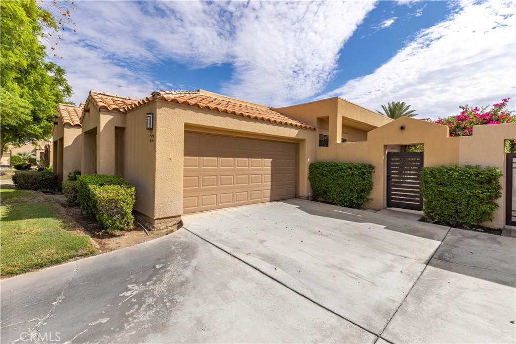 Rancho Mirage Condo: 22 Oak Tree Drive