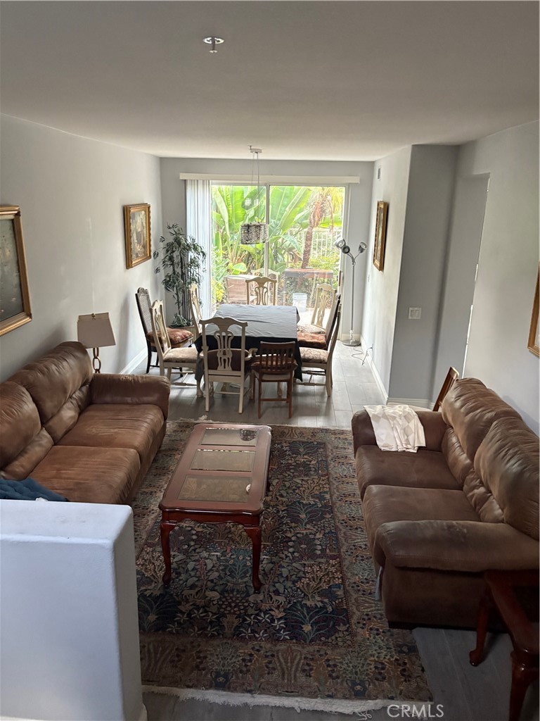 Mission Viejo Condo: 10 Bayonne