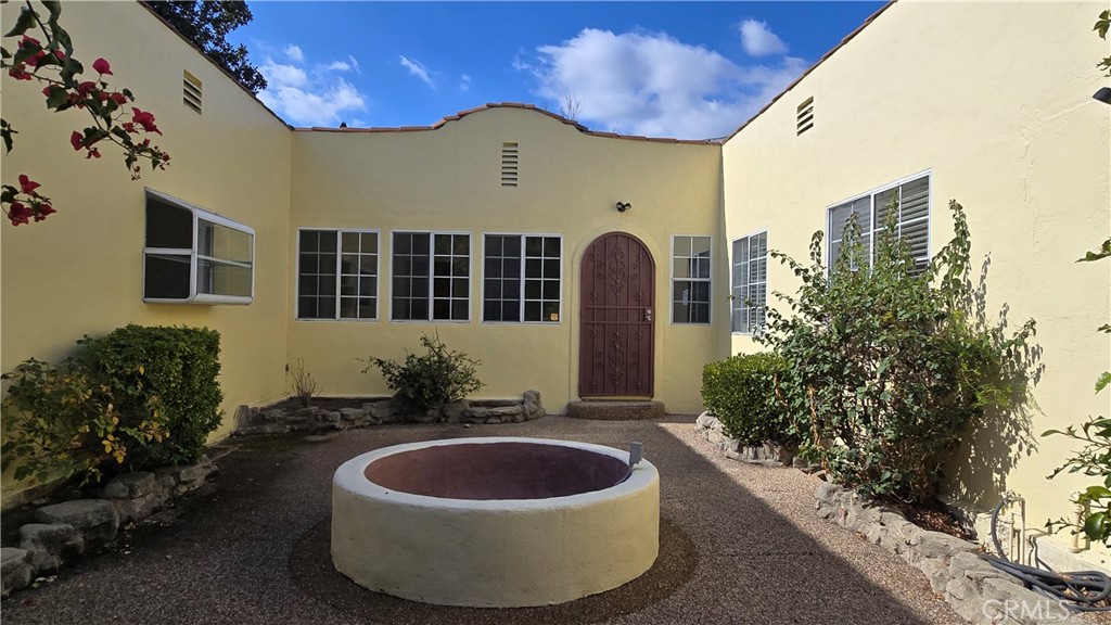 San Gabriel Condo: 146 Bridge Street