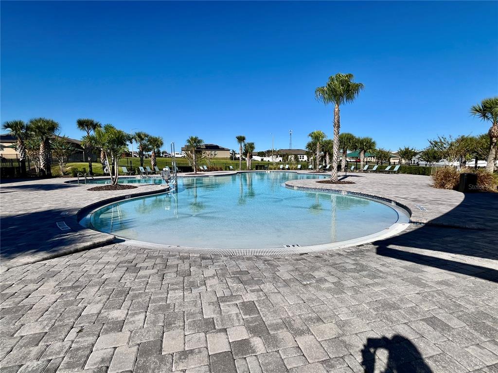 Davenport Condo: 421 Disa Drive