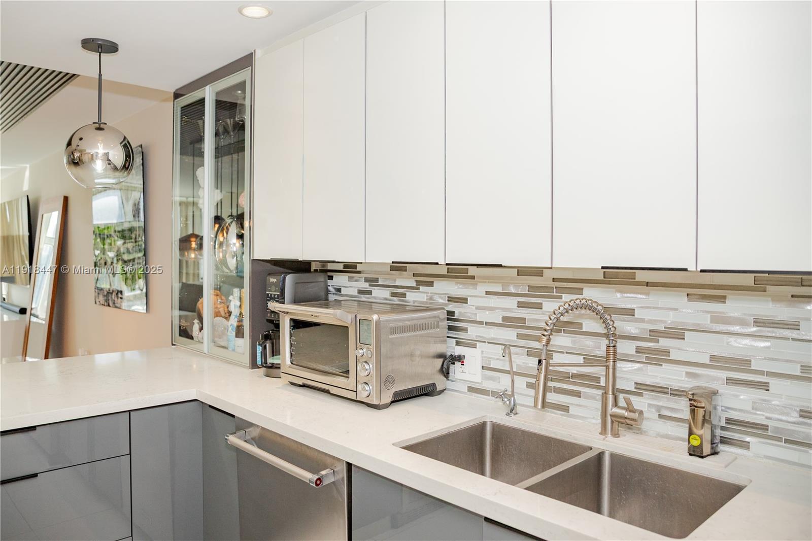 Aventura Condo: 3375 North Country Club Drive