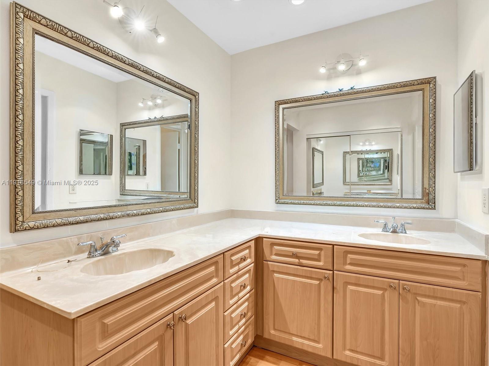 Aventura Condo: 3558 Magellan Circle