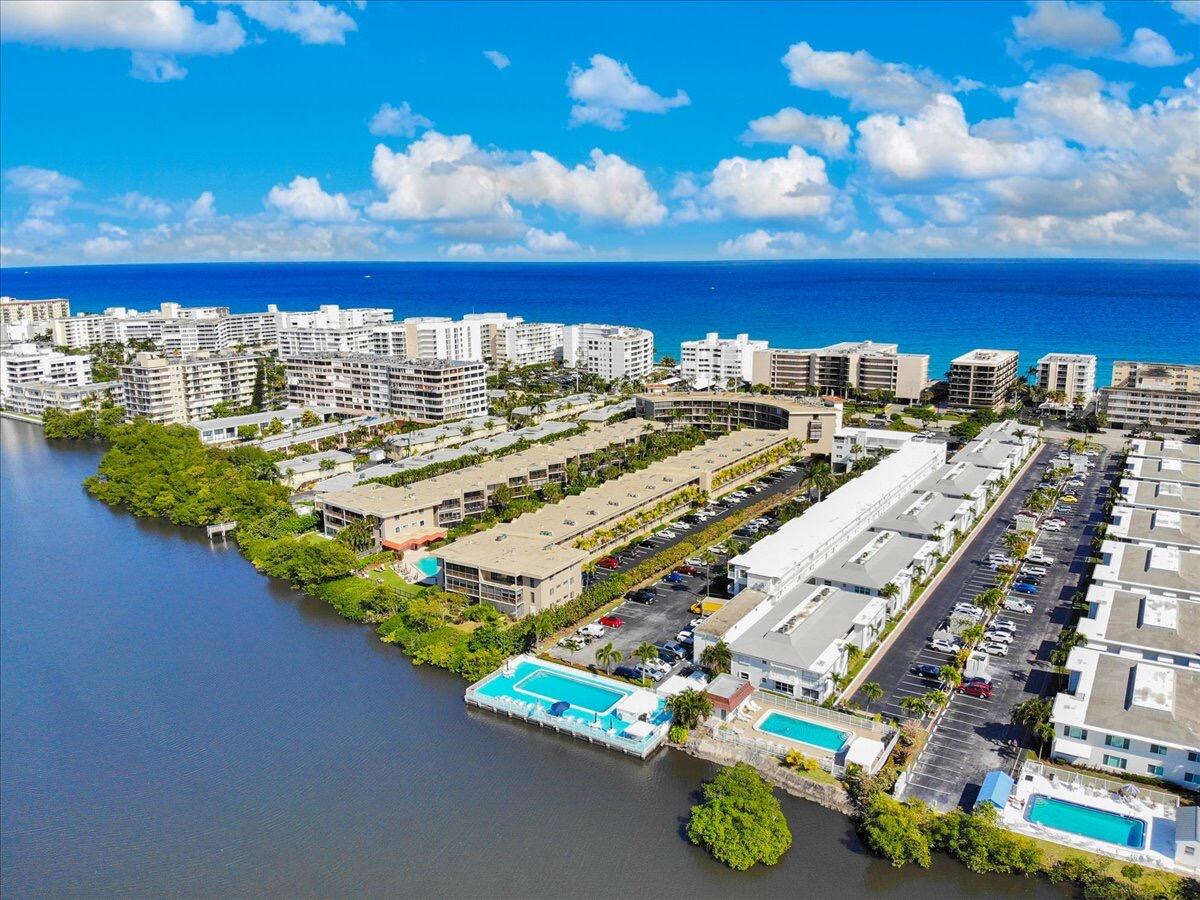 South Palm Beach Condo: 4201 South Ocean Boulevard