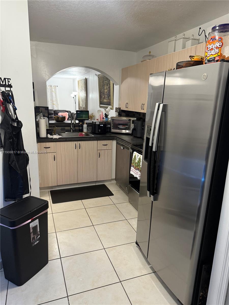 Homestead Condo: 1271 Southeast 28th Court