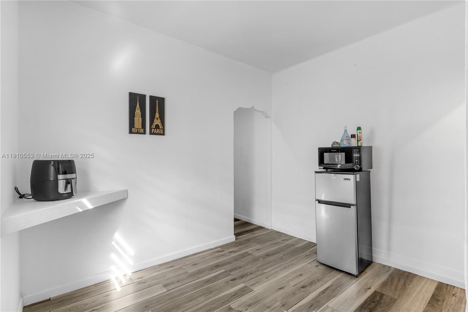 Homestead Condo: 2012 Southeast 15th Street