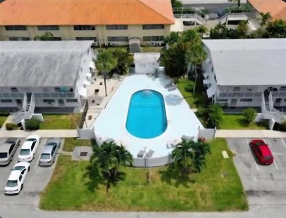 Fort Lauderdale Condo: 1920 Northeast 51st Court