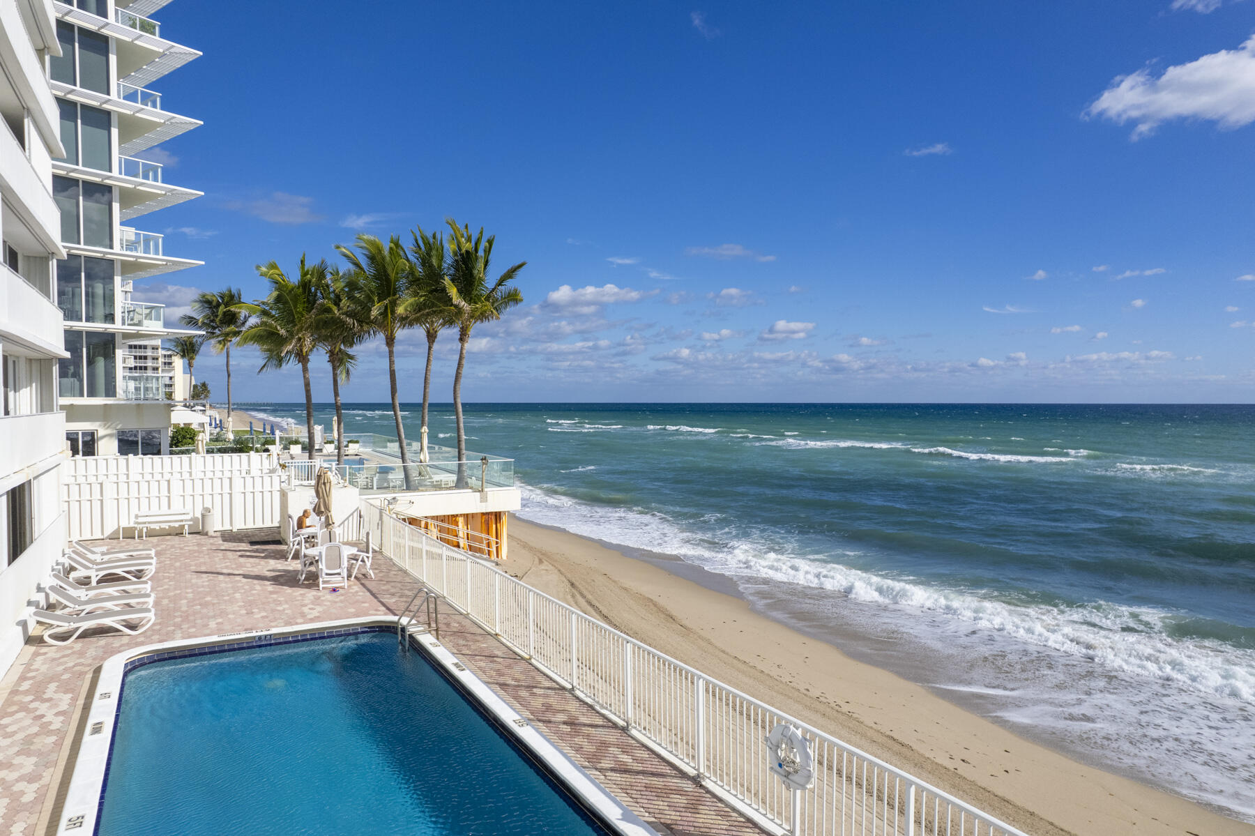 South Palm Beach Condo: 3580 South Ocean Boulevard
