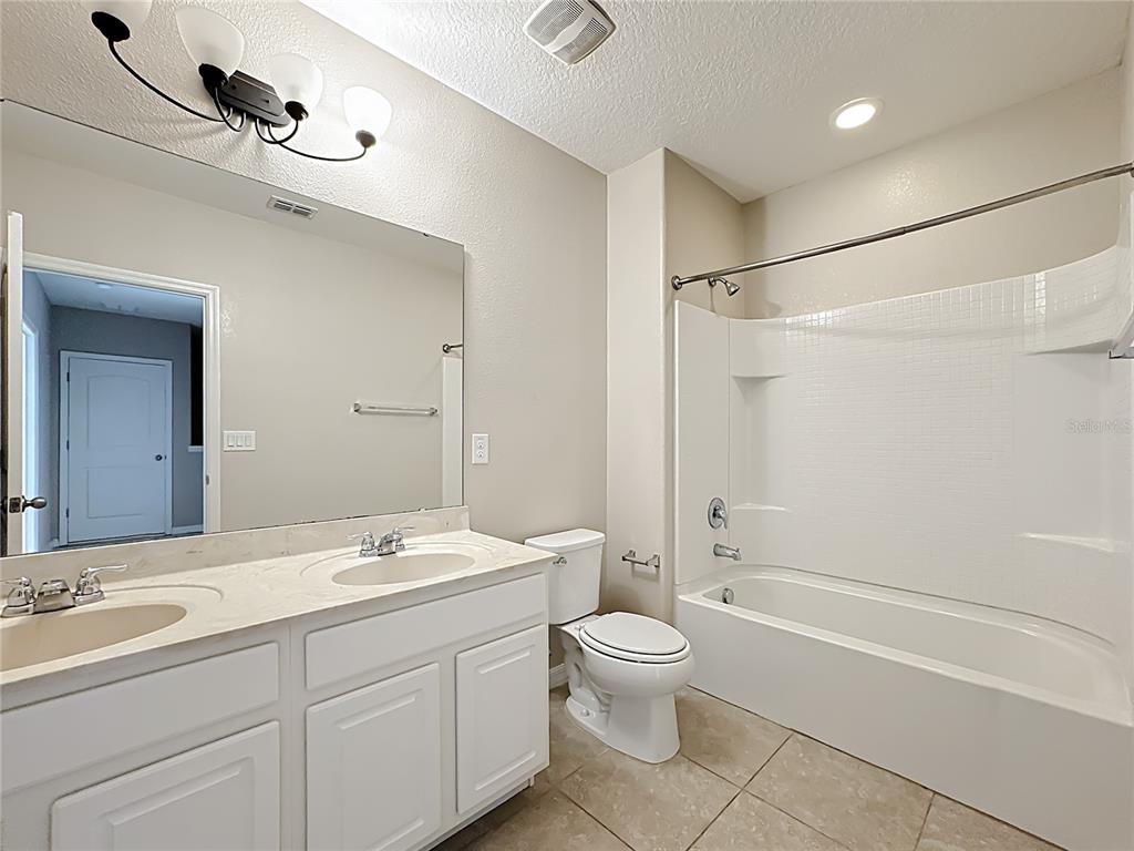 Davenport Condo: 4775 Terrasonesta Drive