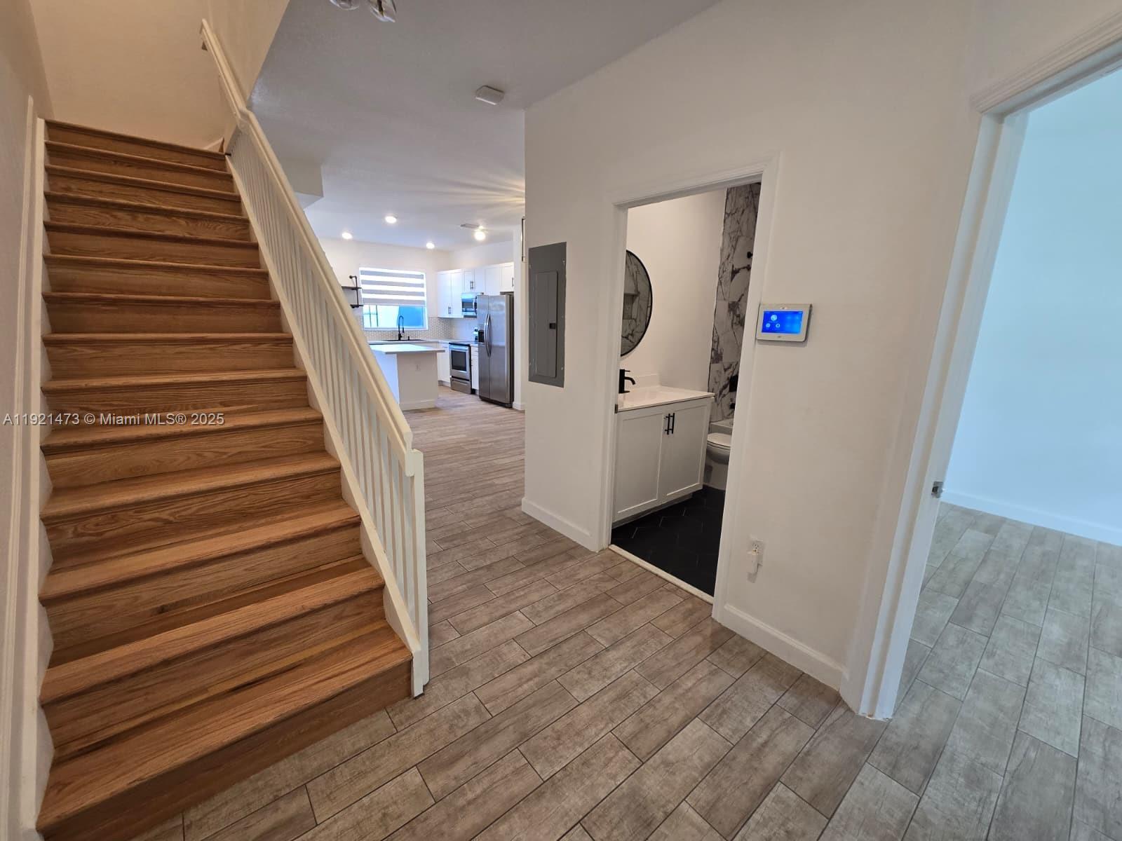 Homestead Condo: 2705 Southeast 15th Street