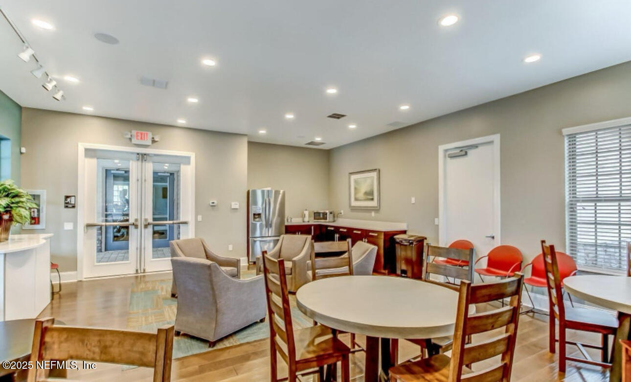 Jacksonville Condo: 7041 Beauhaven Court