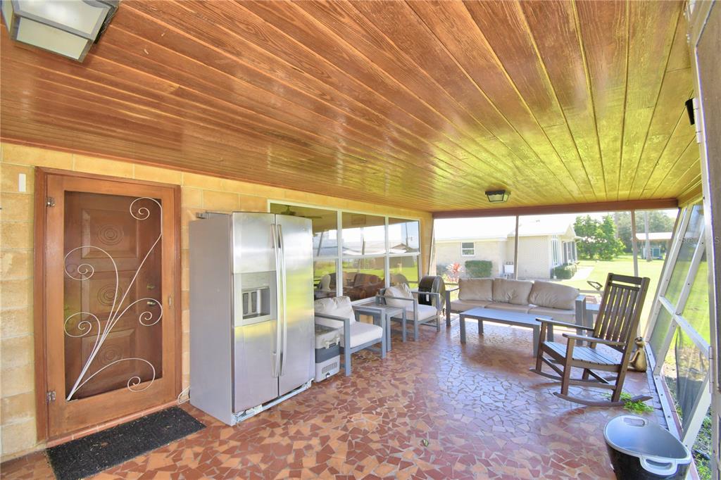 Frostproof Condo: 823 North Lake Reedy Boulevard