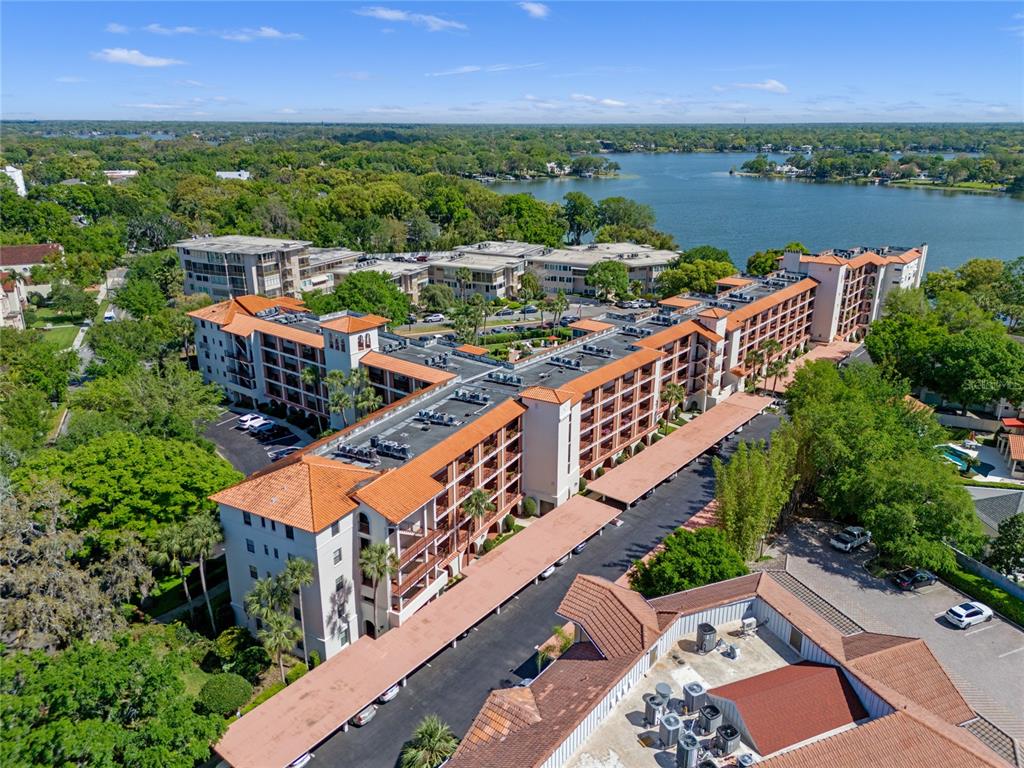 Winter Park Condo: 104 South Interlachen Avenue
