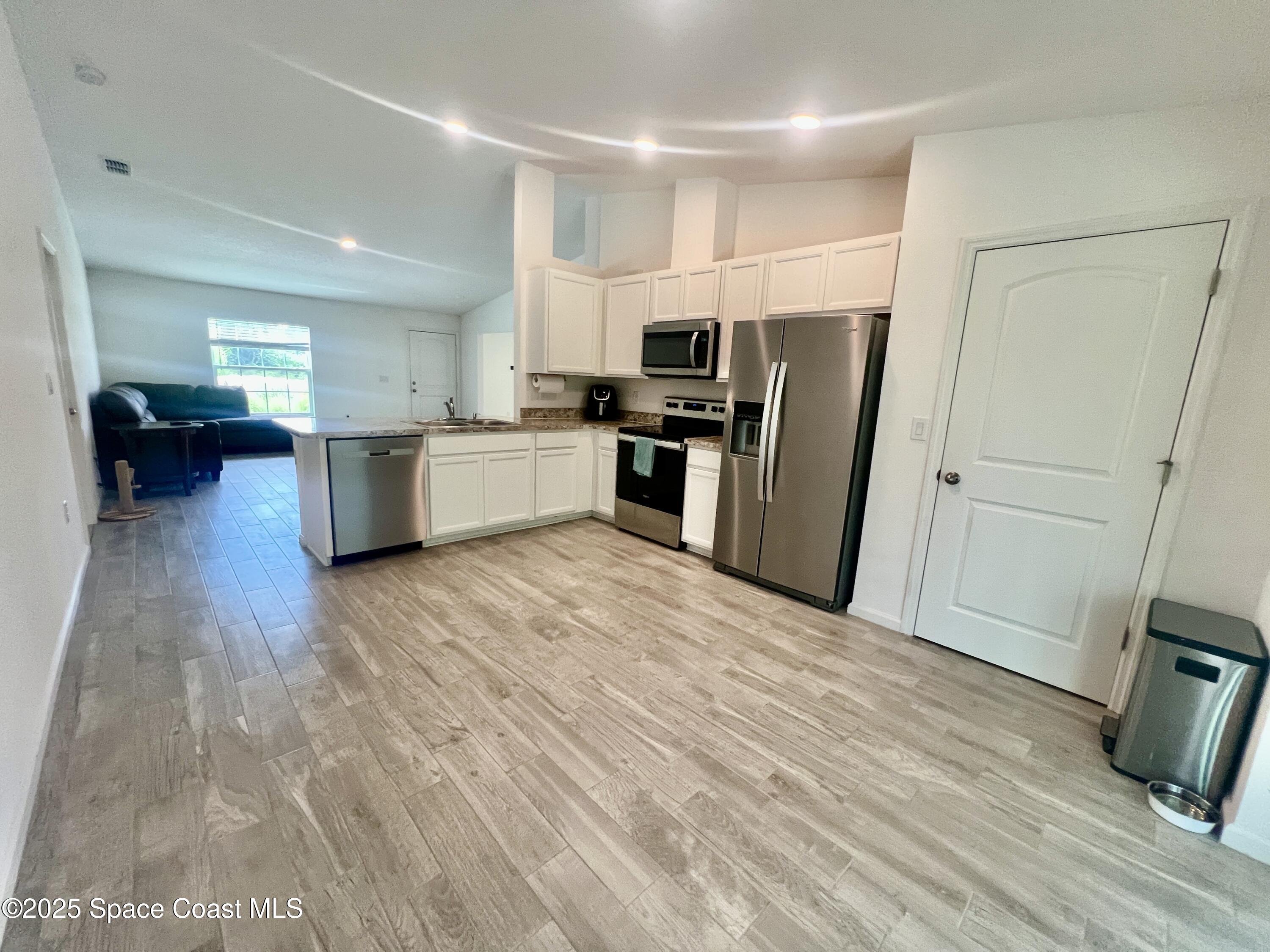 Palm Bay Condo: 499 Oakleaf Street Southwest