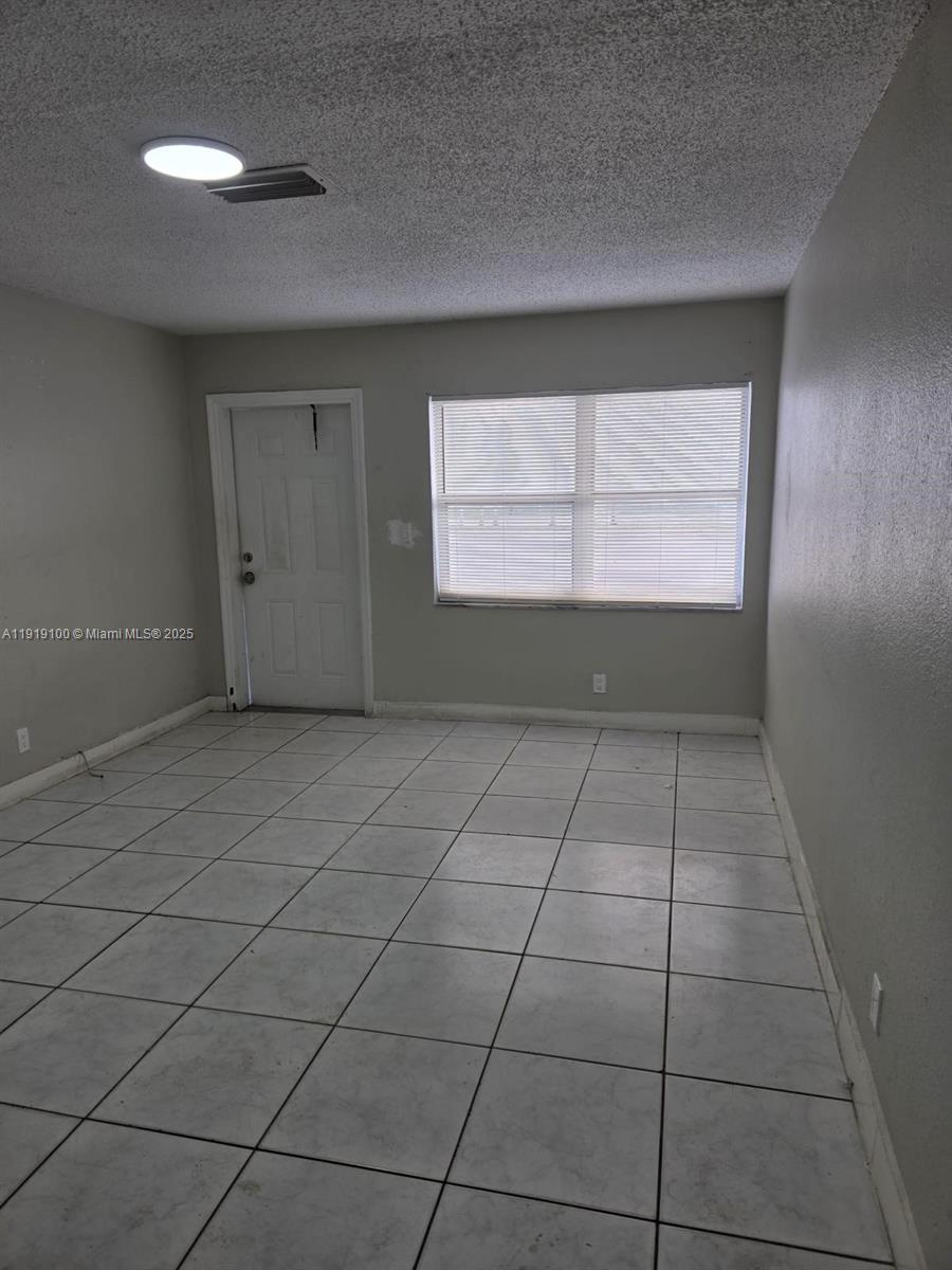 Lauderdale Lakes Condo: 4019 Northwest 31st Avenue