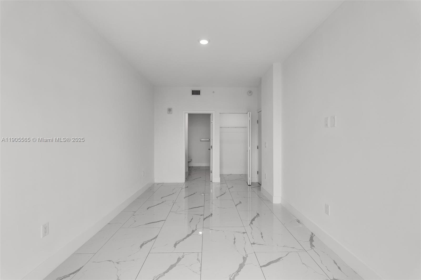 Miami Springs Condo: 1 Curtiss Parkway