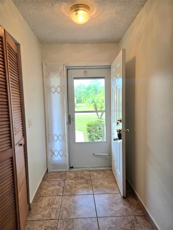 Kissimmee Condo: 611 Cotulla Drive