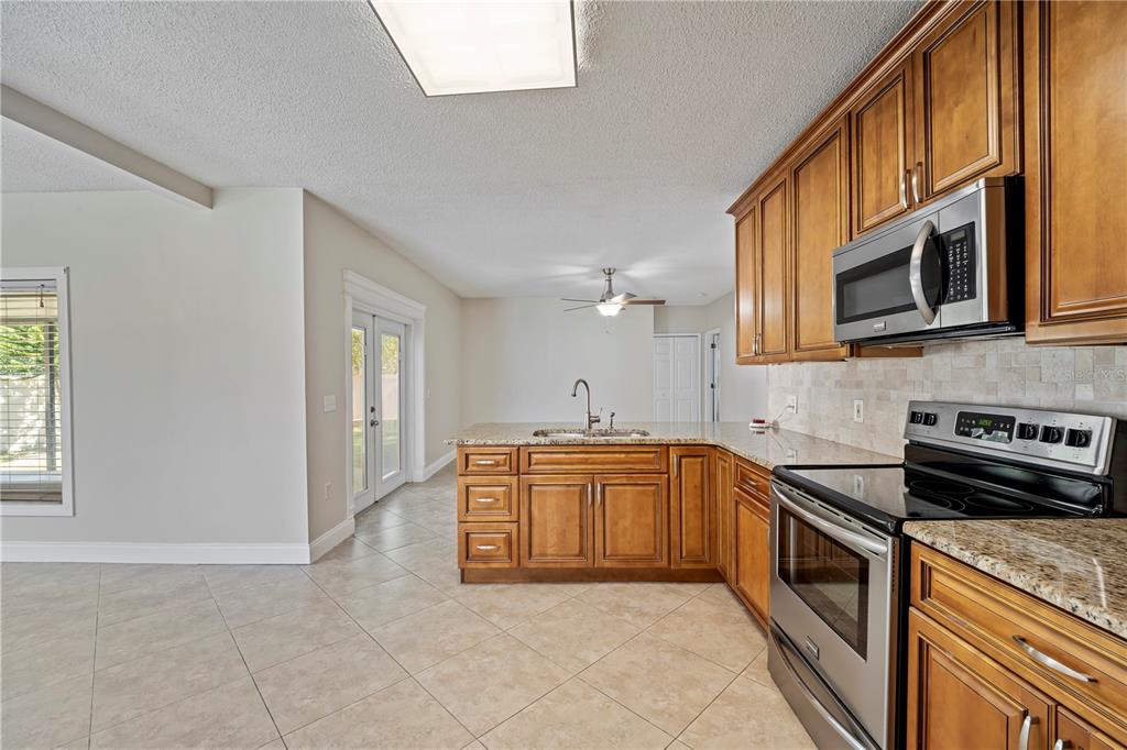 Kissimmee Condo: 523 Delido Way