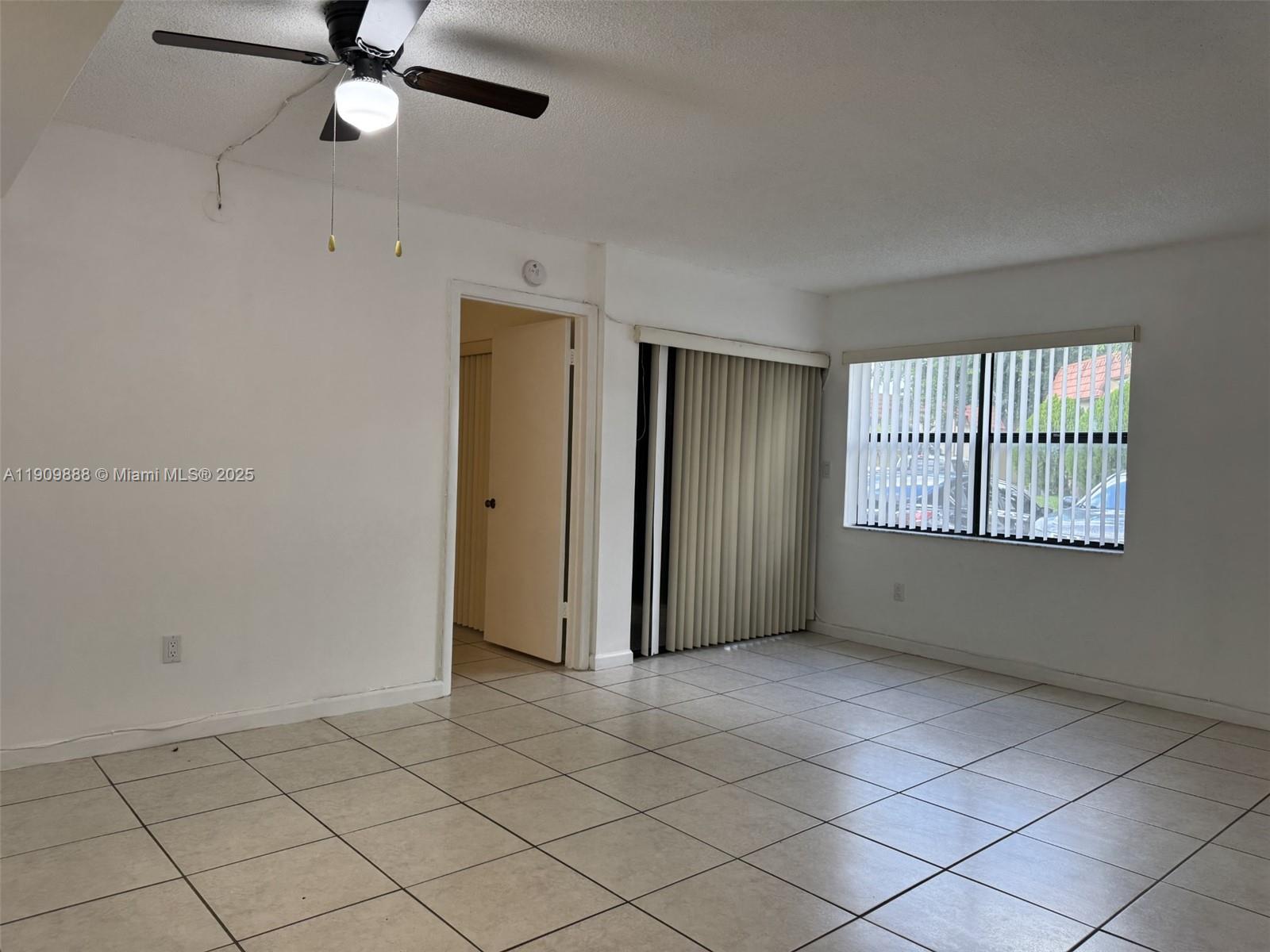 Hialeah Condo: 6485 West 27th Avenue