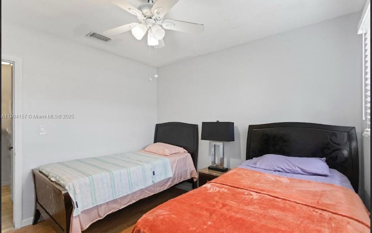 Miami Gardens Condo: 18830 Northwest 7th Avenue