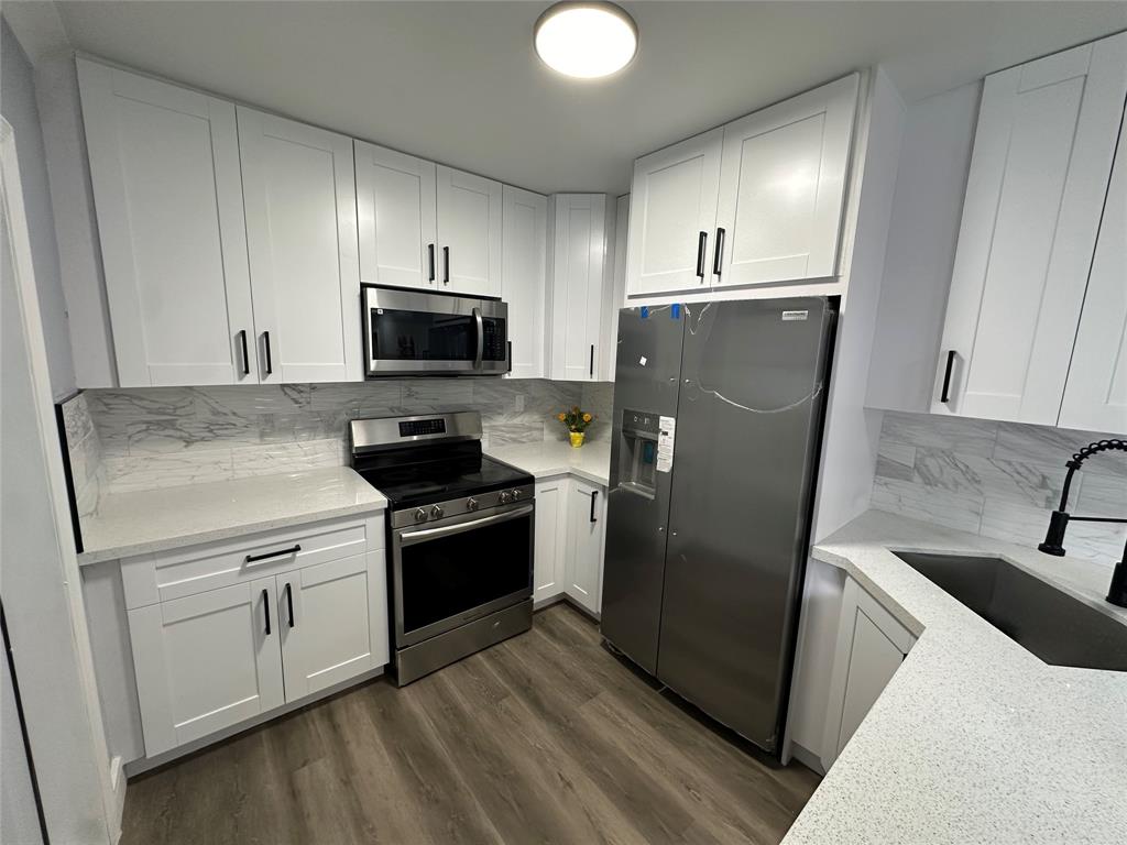 Fort Lauderdale Condo: 814 Southwest 12th Place