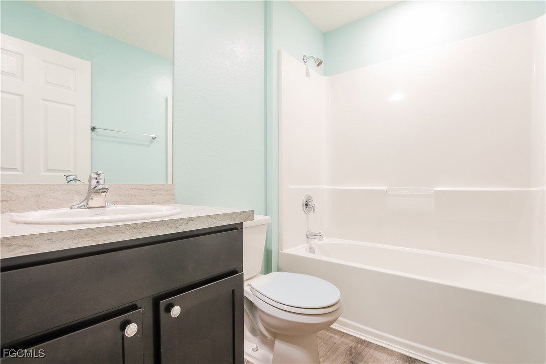 North Port Condo: 1089 Knotty Pine Avenue