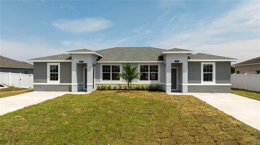 Poinciana Condo: 875 Colville Drive