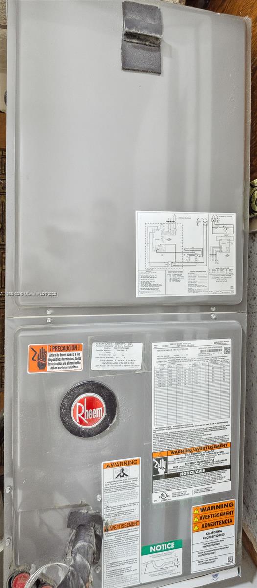 Hialeah Gardens Condo: 140 Royal Palm Road