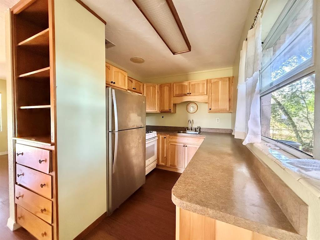 Leesburg Condo: 908 Griffin Road