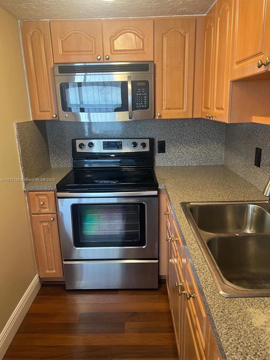 Hialeah Condo: 5306 West 26th Avenue