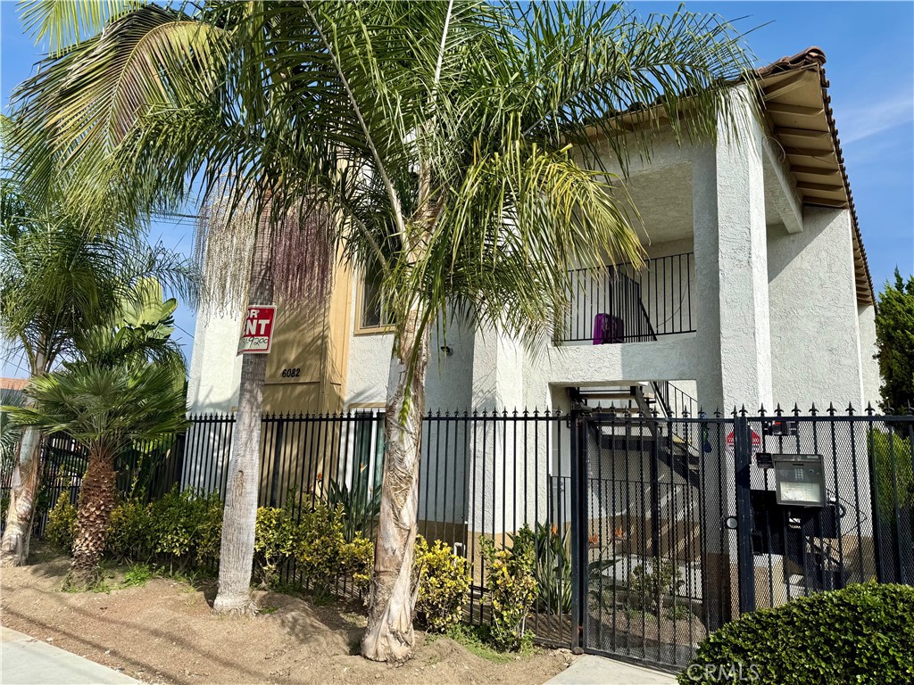 Buena Park Condo: 6082 Fullerton Avenue