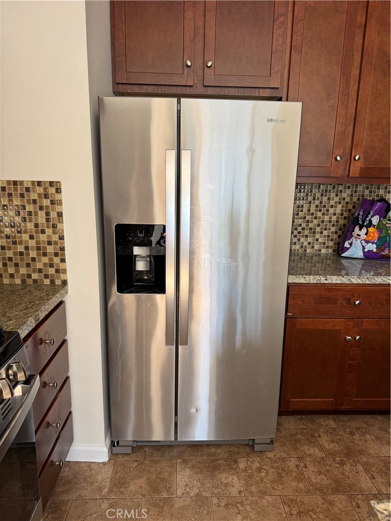 Costa Mesa Condo: 363 East 18th Street