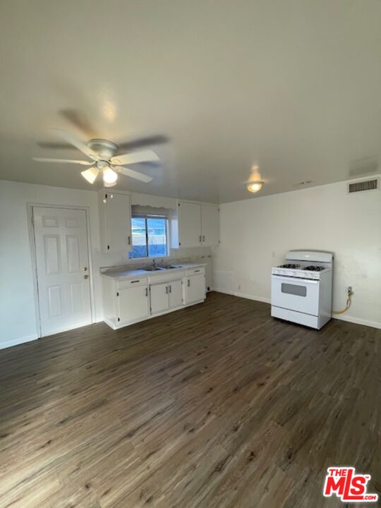 Bakersfield Condo: 202 Eye Street