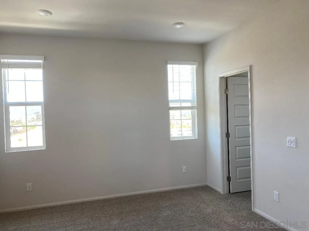 Temecula Condo: 40445 Melrose Drive