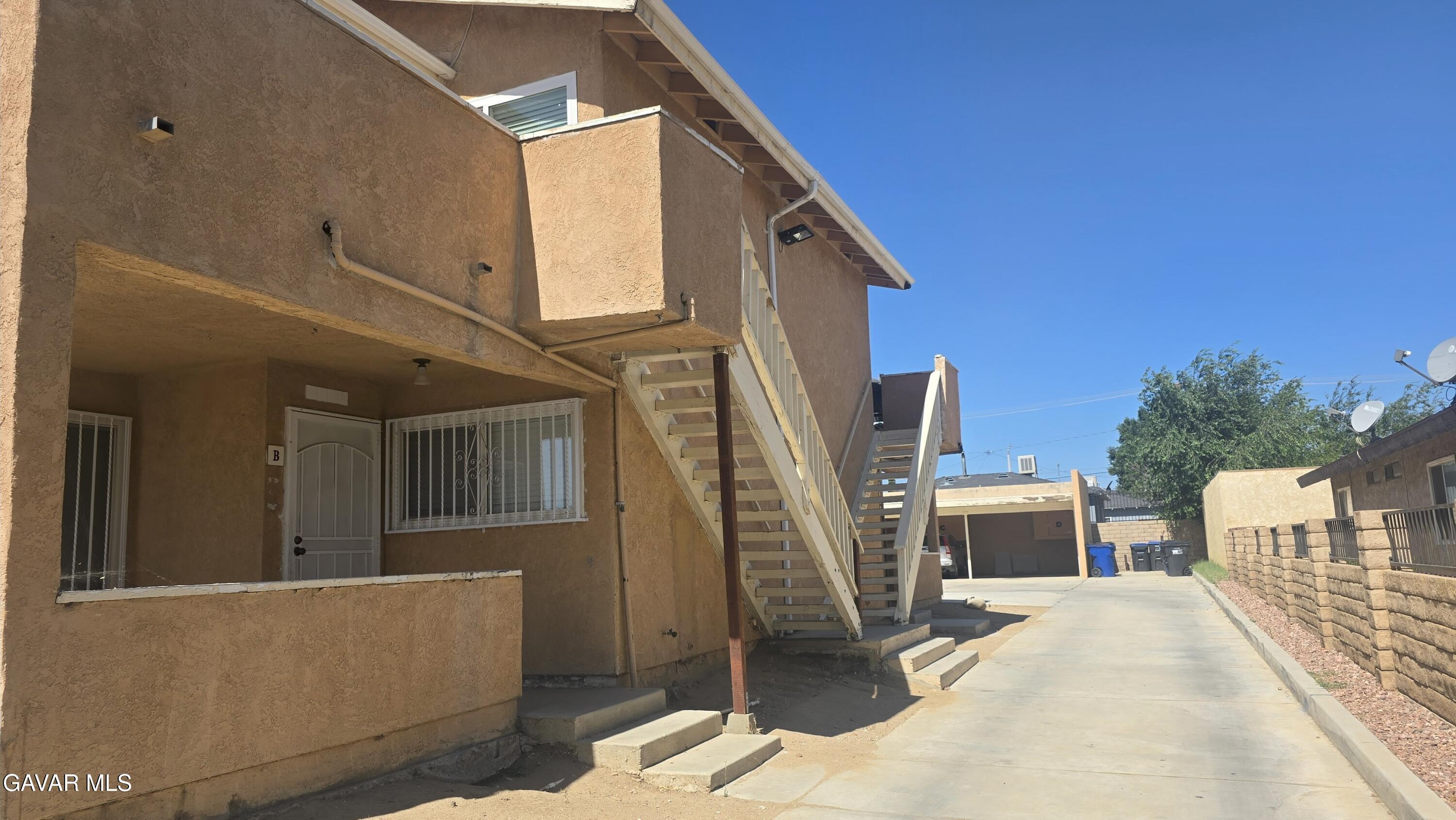 Palmdale Condo: 38551 10th Place East