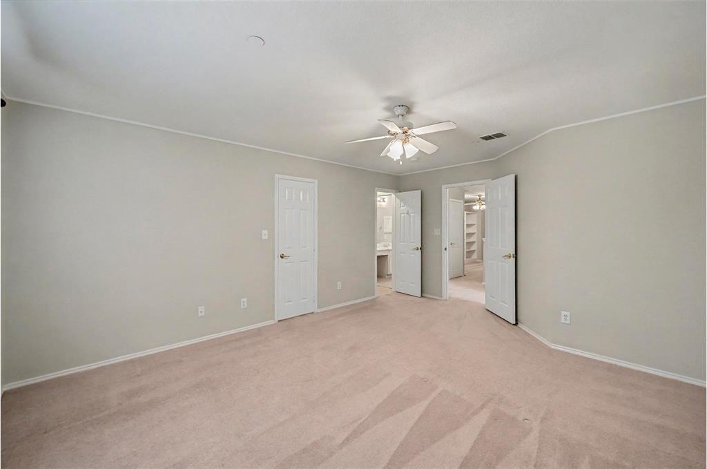 Plano Condo: 7044 Eagle Vail Drive