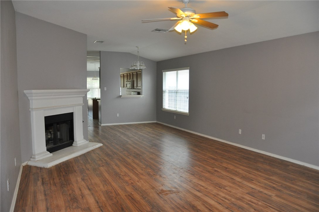 Austin Condo: 10625 Royal Tara Cove