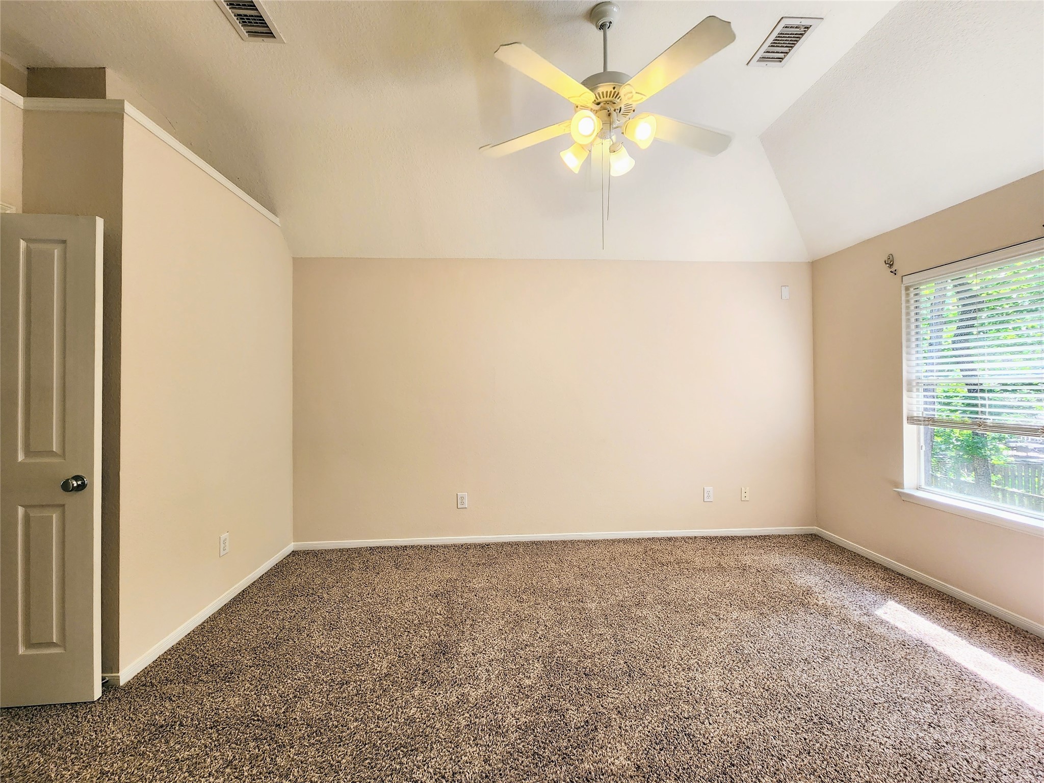 The Woodlands Condo: 11 Cider Mill Court