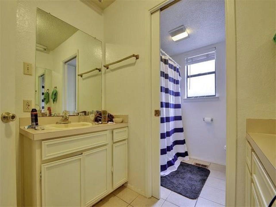 Austin Condo: 4520 Speedway