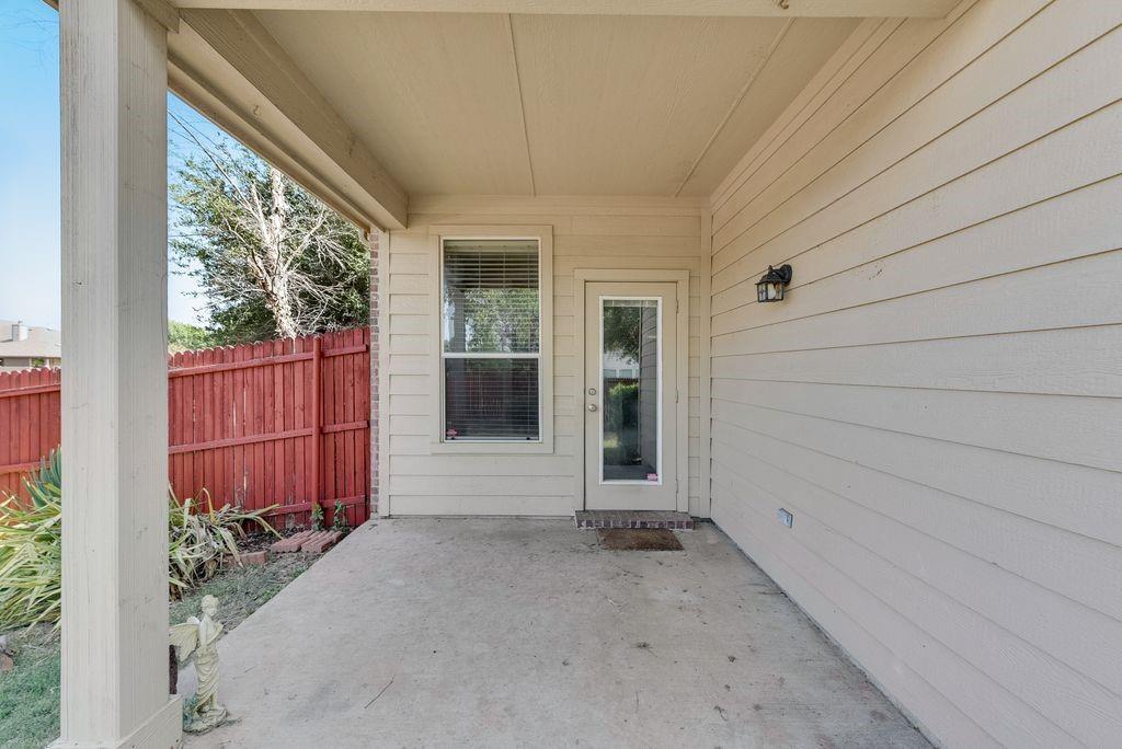 Aubrey Condo: 1325 Mockingbird Drive