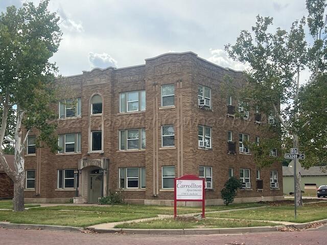 Amarillo Condo: 1700-201 South Jackson Street