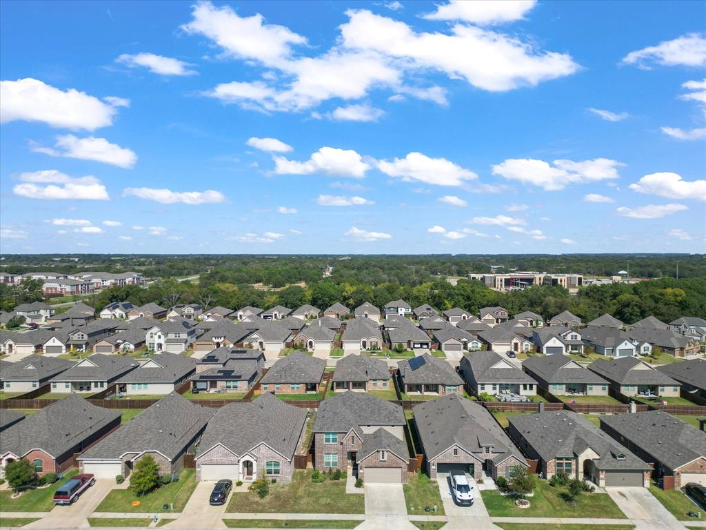 Aubrey Condo: 11436 Woody Crk Trail