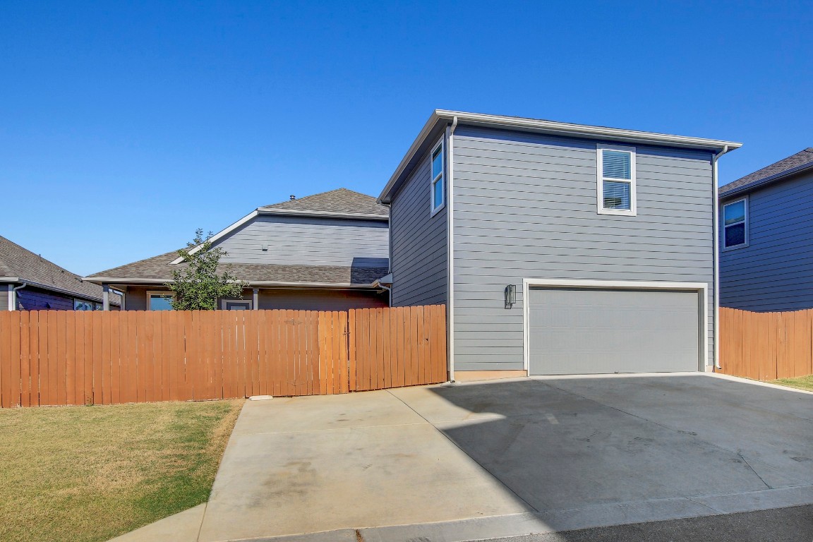 Kyle Condo: 223 Garner Drive