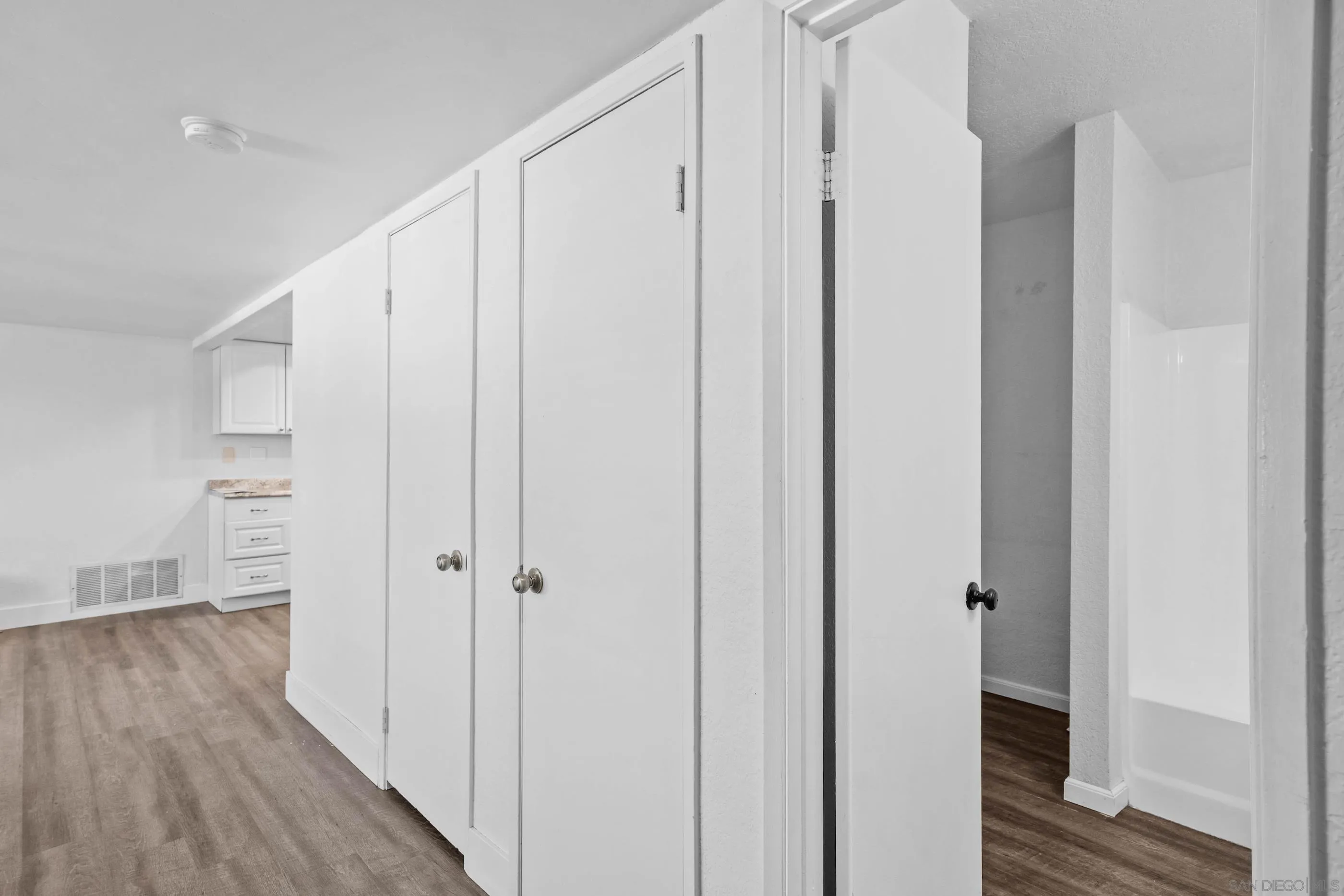 La Mesa Condo: 8038 Lemon Avenue