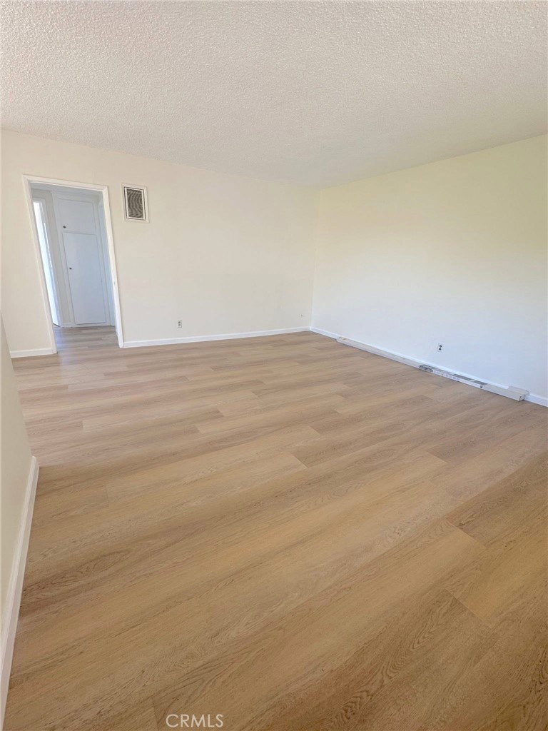 Glendale Condo: 469 Salem Street