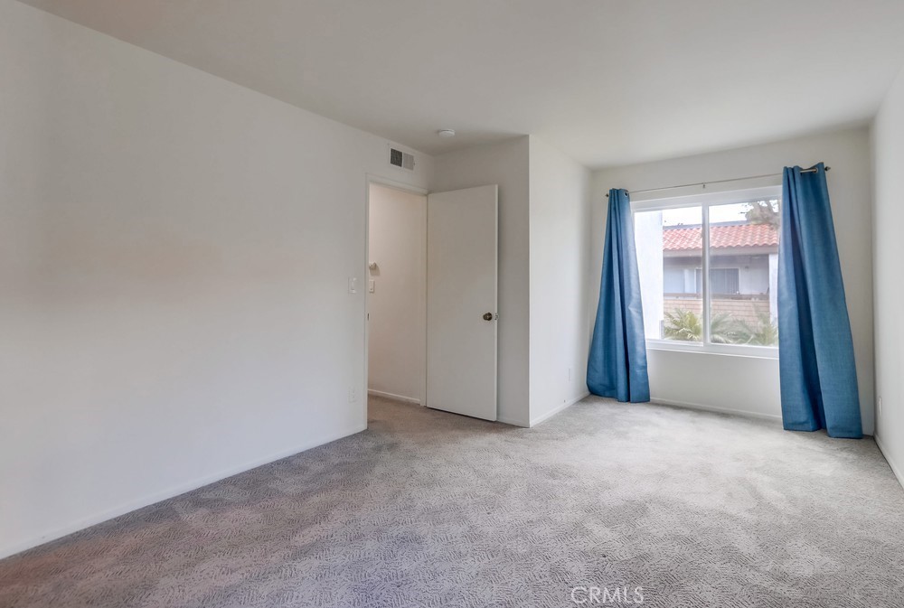 Santa Ana Condo: 2511 West Sunflower Avenue
