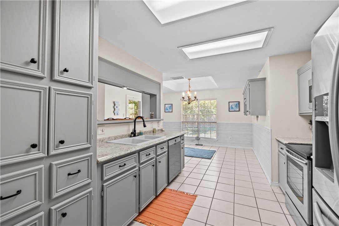 Corpus Christi Condo: 6302 Penny