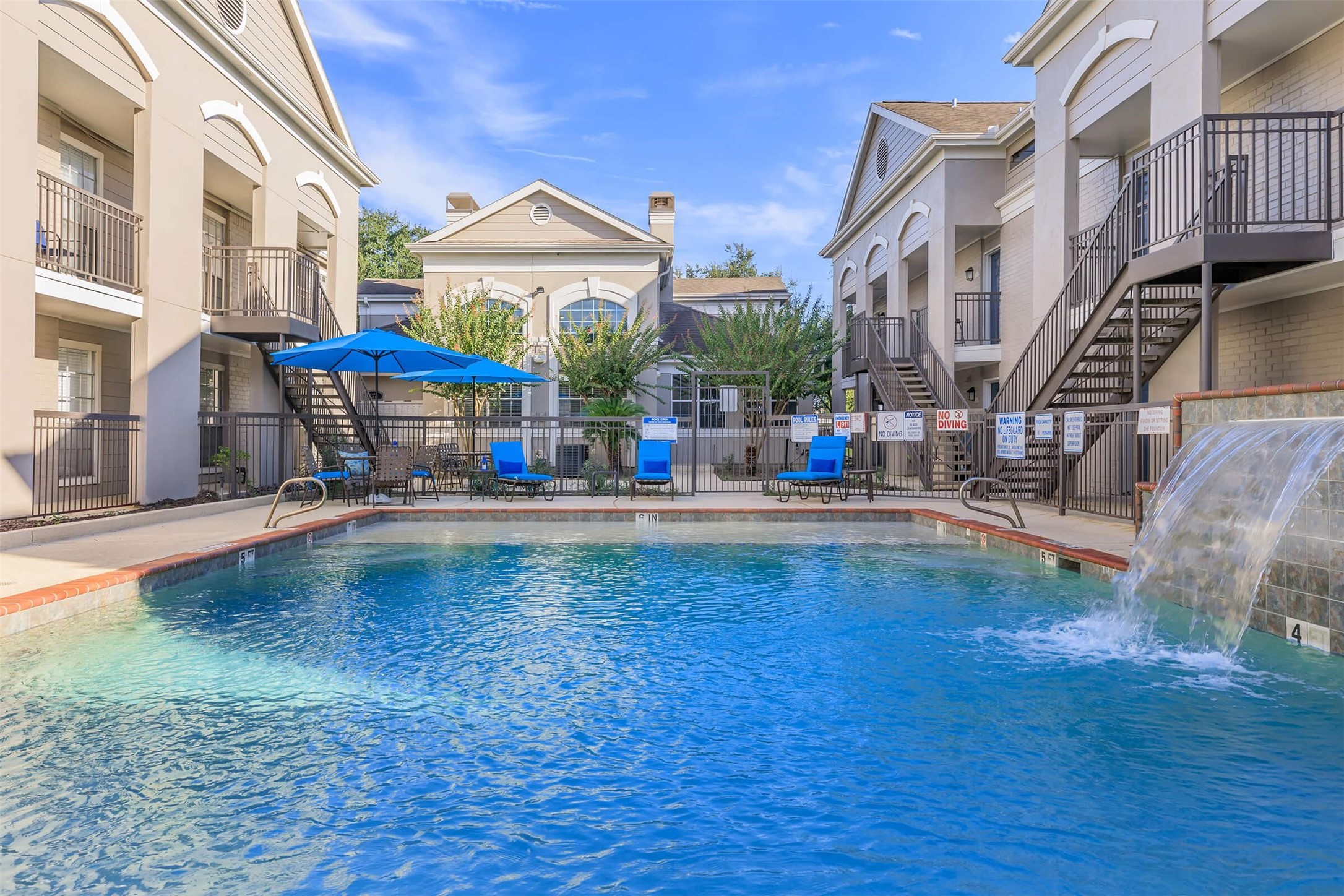 Houston Condo: 6041 Winsome Lane